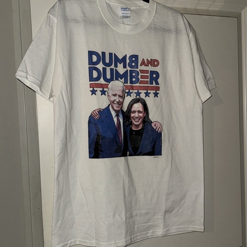 NWOT Dumb & Dumber Biden Harris Republican Political Novelty Graphic Tee Shirt - Picture 6 of 8